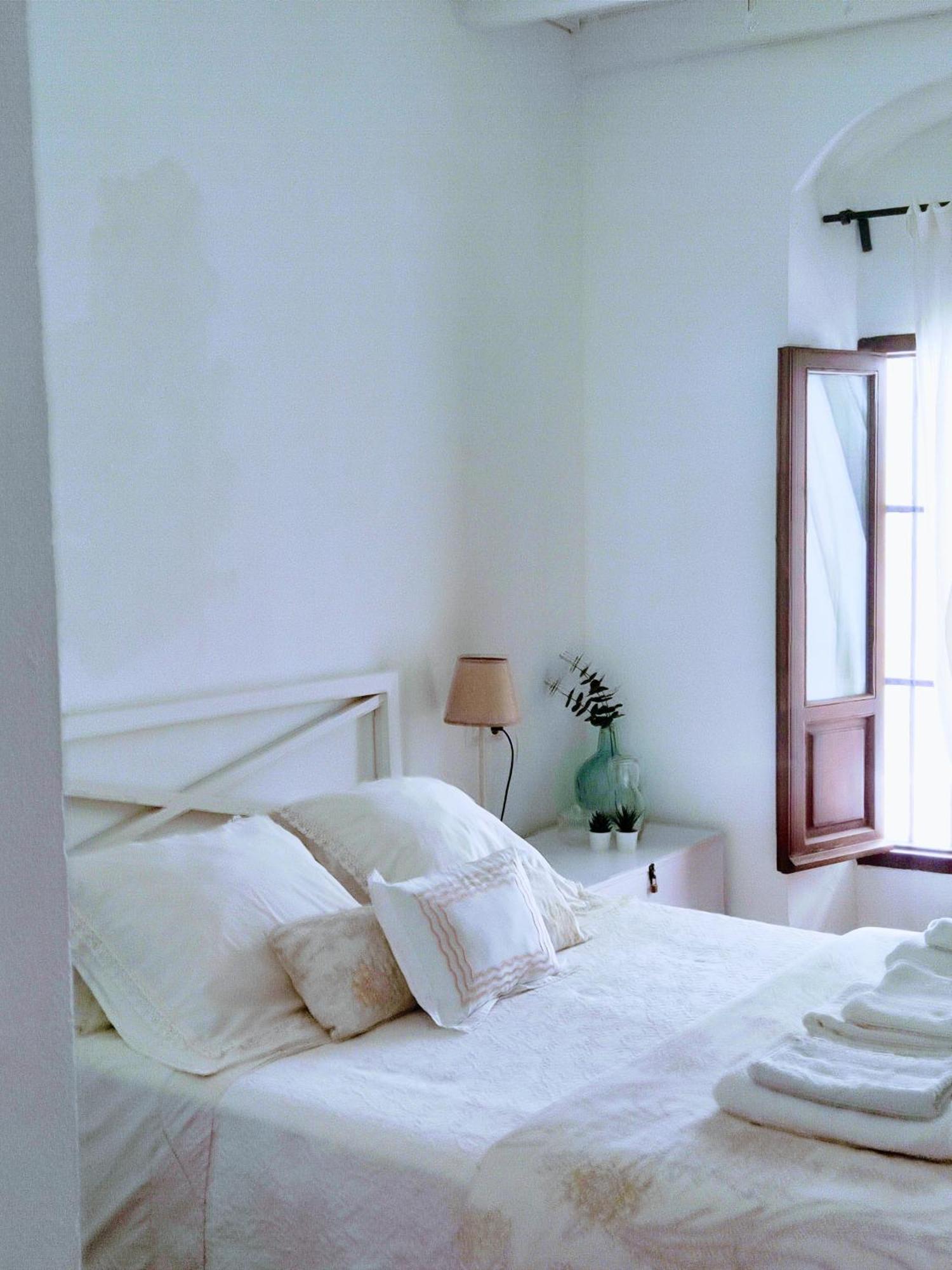 טריפה Carola Guesthouse מראה חיצוני תמונה