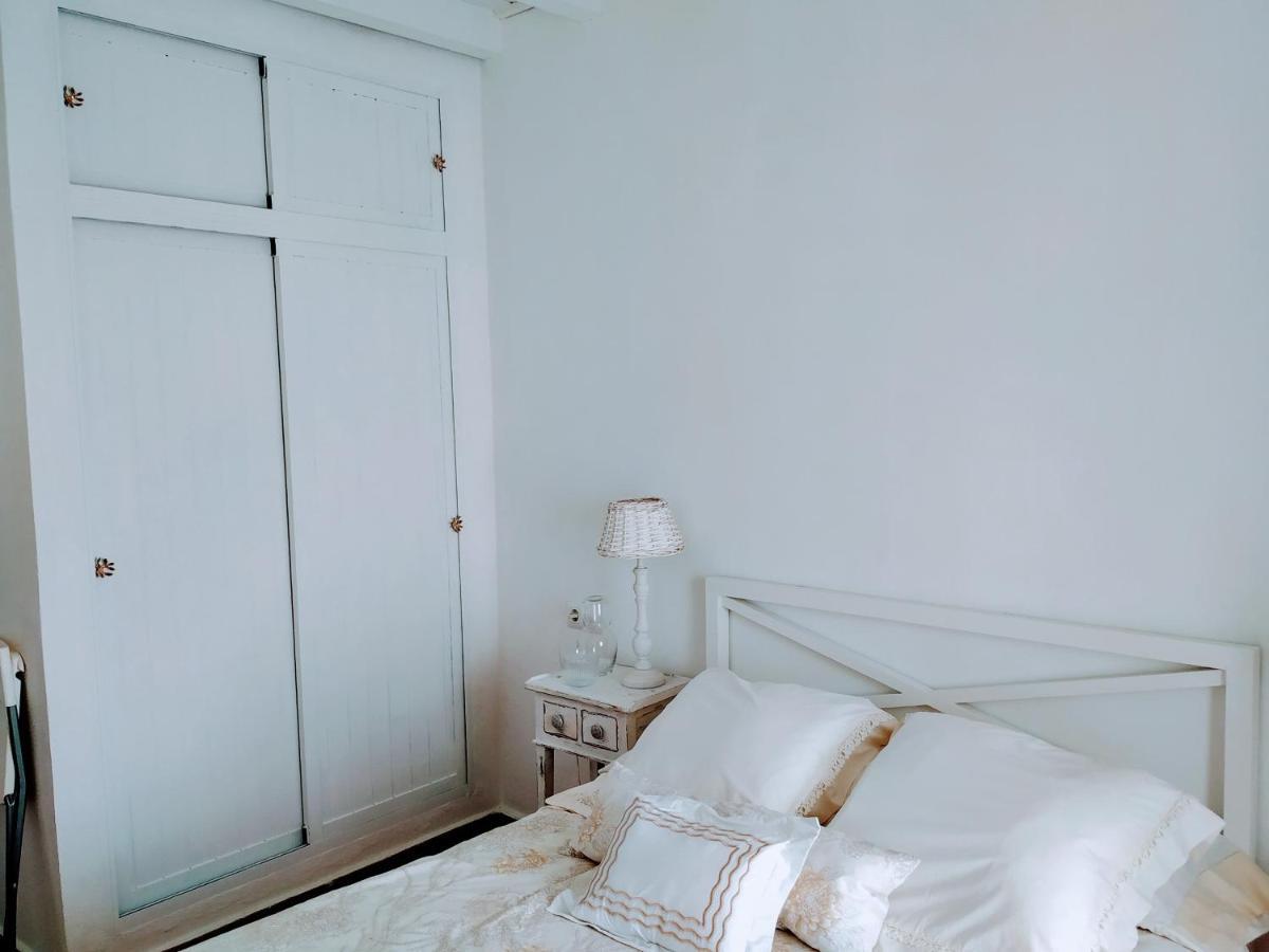 טריפה Carola Guesthouse מראה חיצוני תמונה
